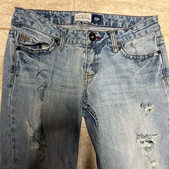 đź’•EUC-AEROPOSTALE HAILEY FLARE DISTRESSED JEANS SZ 7-8 LONGđź’• - Picture 8 of 11